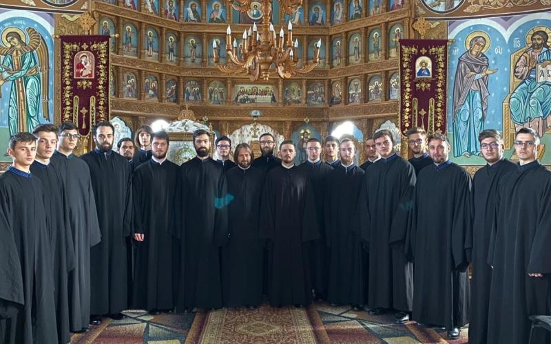 Појачки ансамбл "Анастасиос"