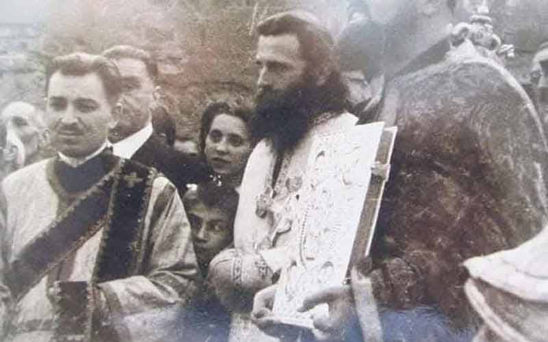 отац Арсеније Бока