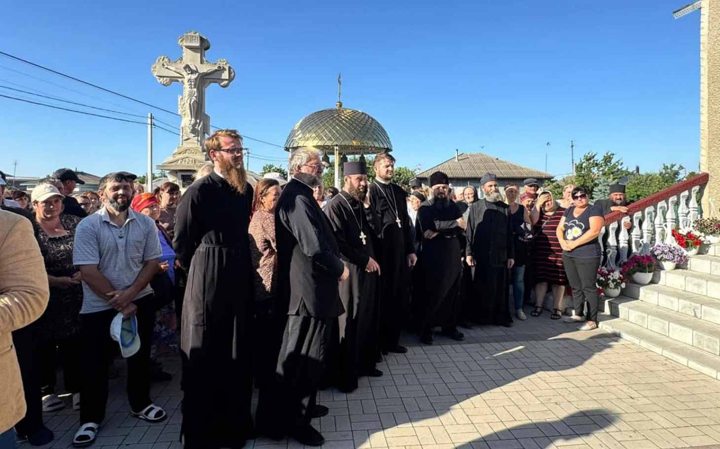 Гринауци, парогијани са клицима Православне цркве Молдавије