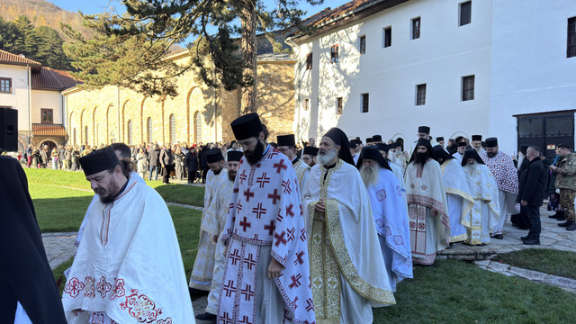  Манастир Високи Дечани 