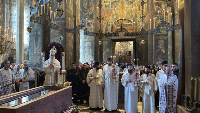  Манастир Високи Дечани 