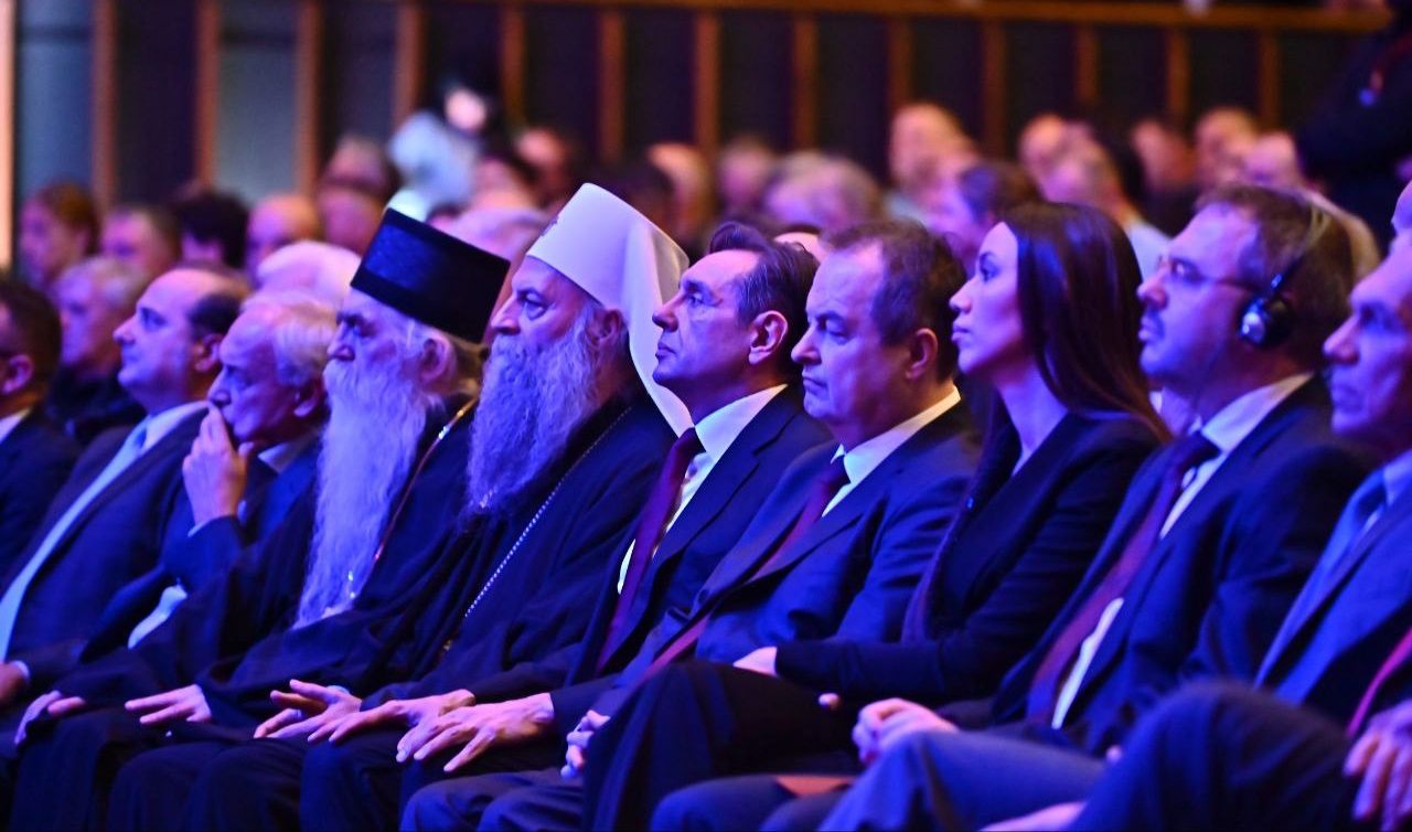 Патријарх српски г. Порфирије