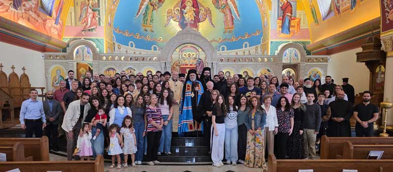 митрополит Сава Испер са својим Народом