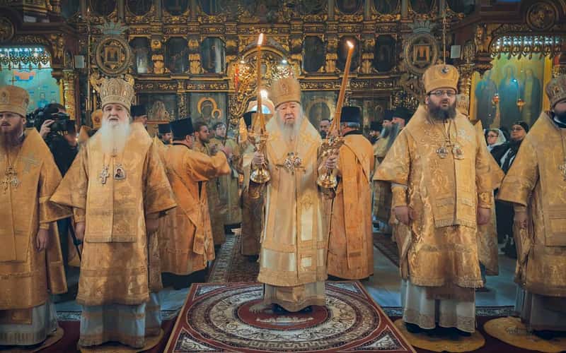 Снимка: Помирение с митрополит Ювеналий (Поярков) по случай 60-годишнината от епископското му ръкоположение (декември 2025 г.)