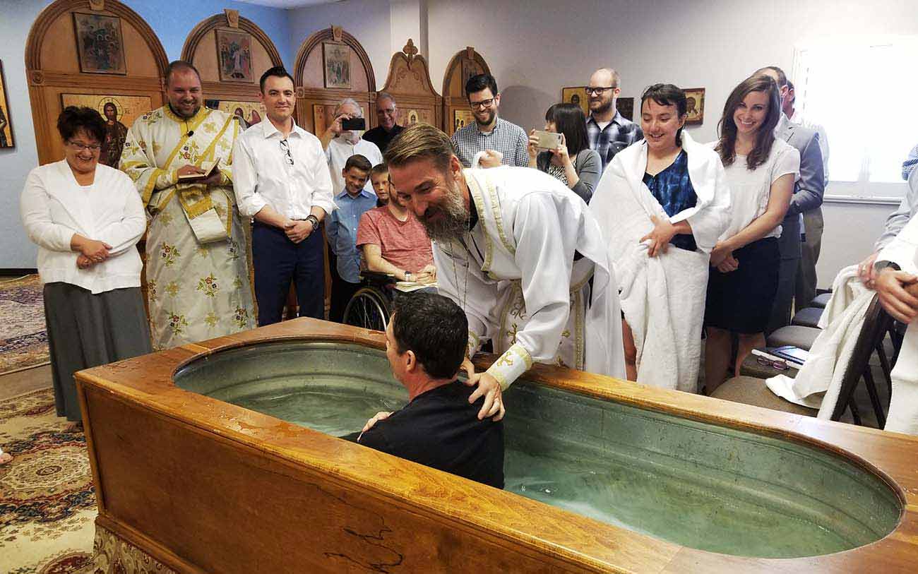 крштење у парохији Антиохијске архиепископије