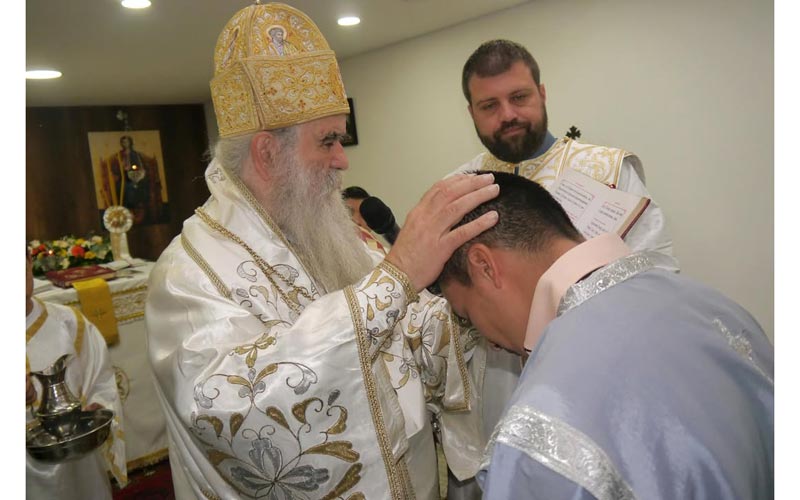 рукополагање у ђаконски чин Естебана Дијаза, Медељин, Колумбија