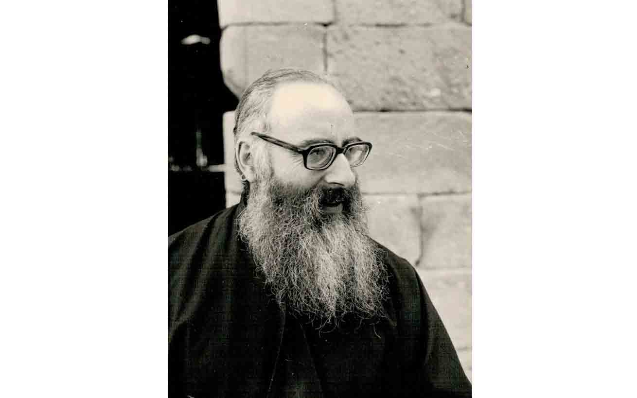 отац Плакида Десеј, фотографија од 01.12.1974.