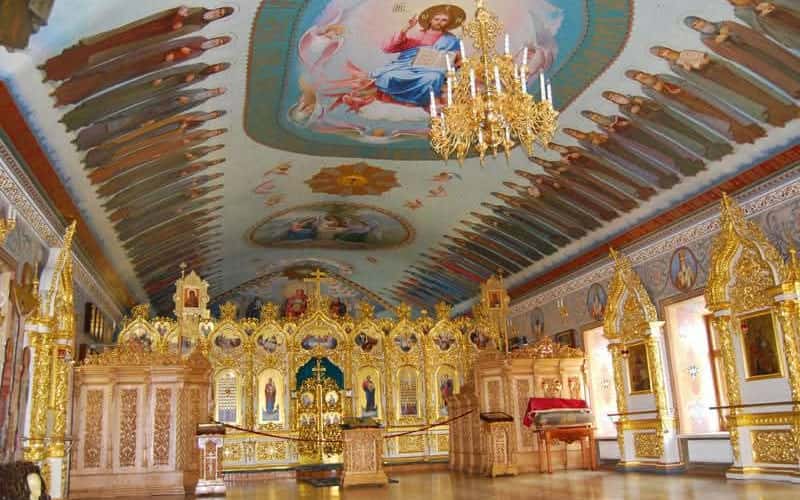 унутрашњост Топле цркве Доње Кијево-печерске лавре