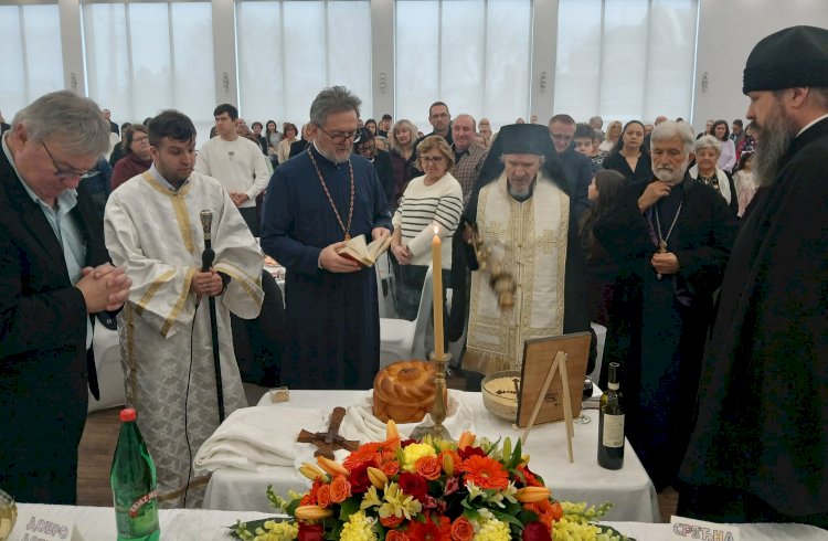 Епархија канадска