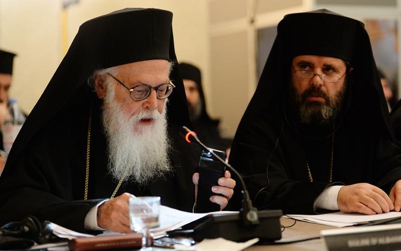 архиепископ албански Анастасије и митрополит корчански Јован, Шамбези, 22. јануар 2016..